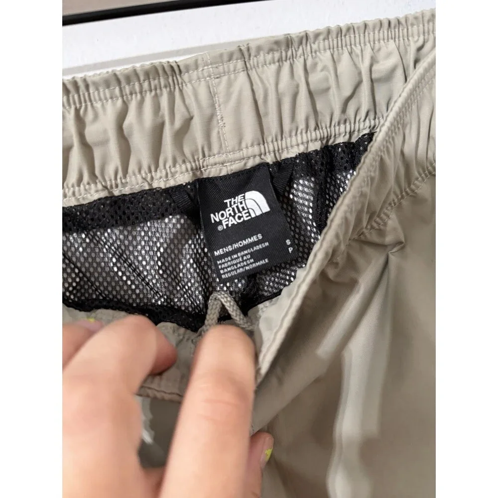 The North Face Men’s Antora Rain Pants Clay Grey Small NWT Relaxed Fit Outdoors